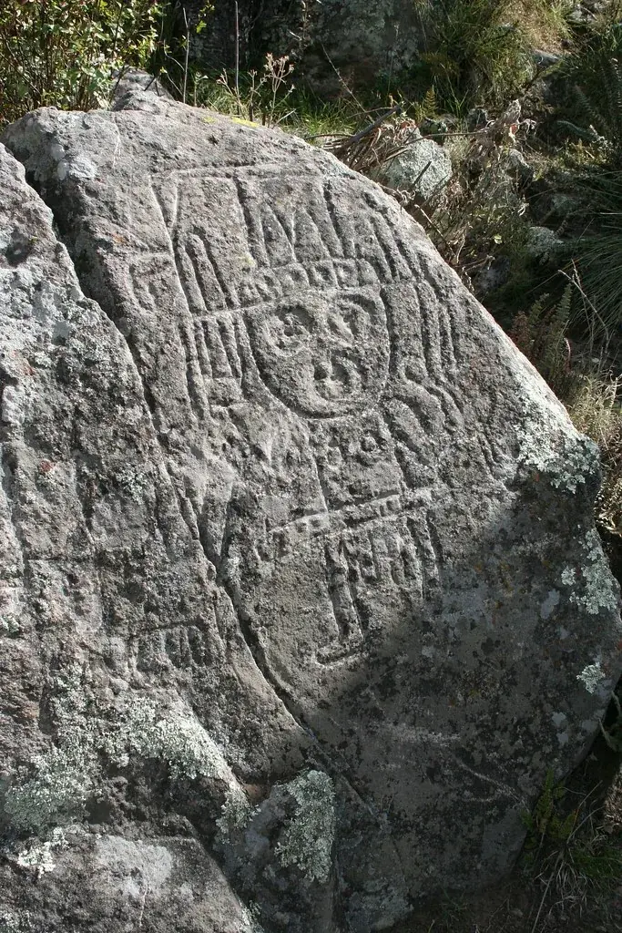 Petrograbado teotihuacano en Xihuingo